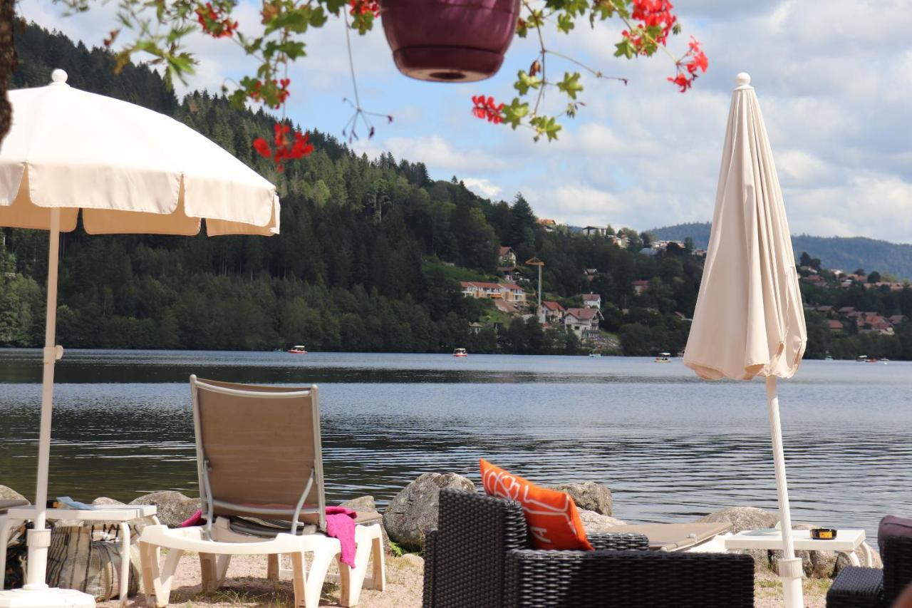 Le batelier du lac Gérardmer Extérieur photo